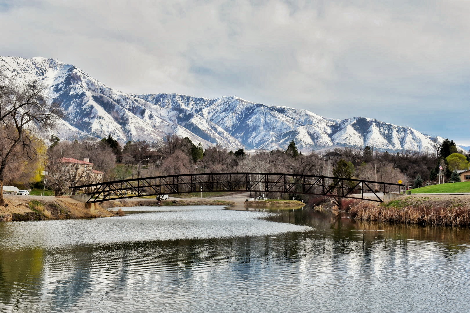 salem-utah-mountains-snow-spring-salem-image-by-rachie1000