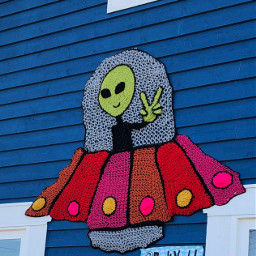 alien crochet